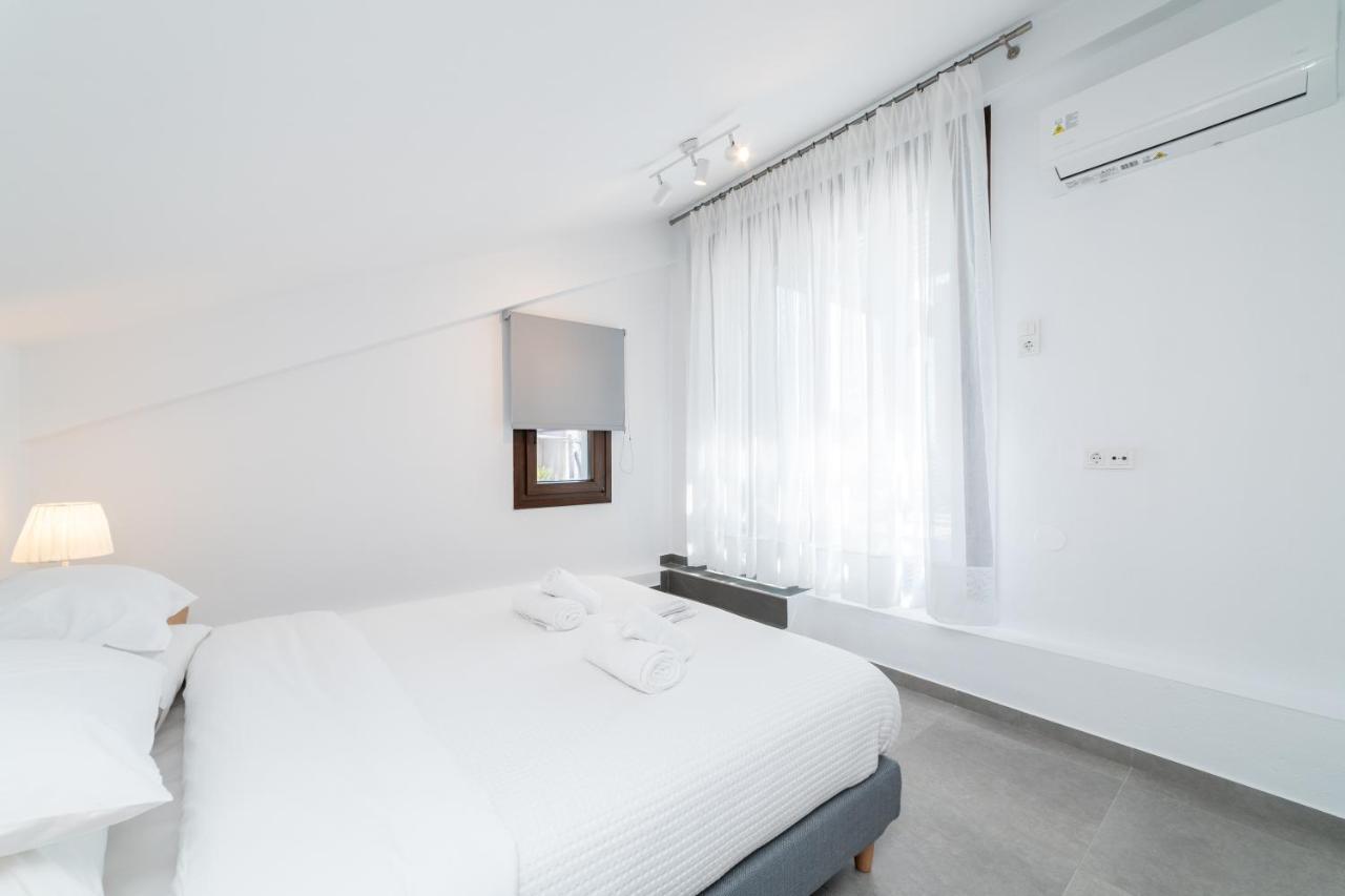 Argilos & Argilos Deluxe Residential Complexes *