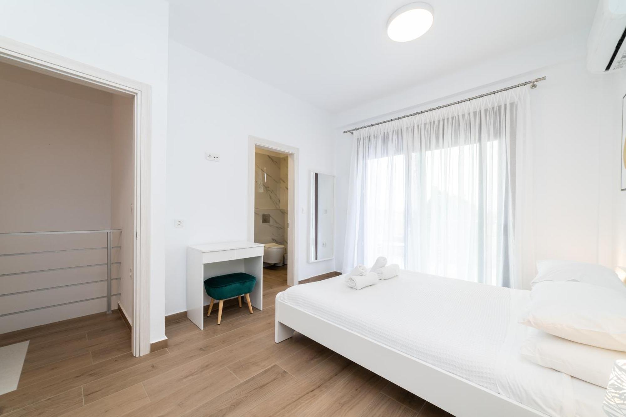 Argilos & Argilos Deluxe Residential Complexes * Ofrinion